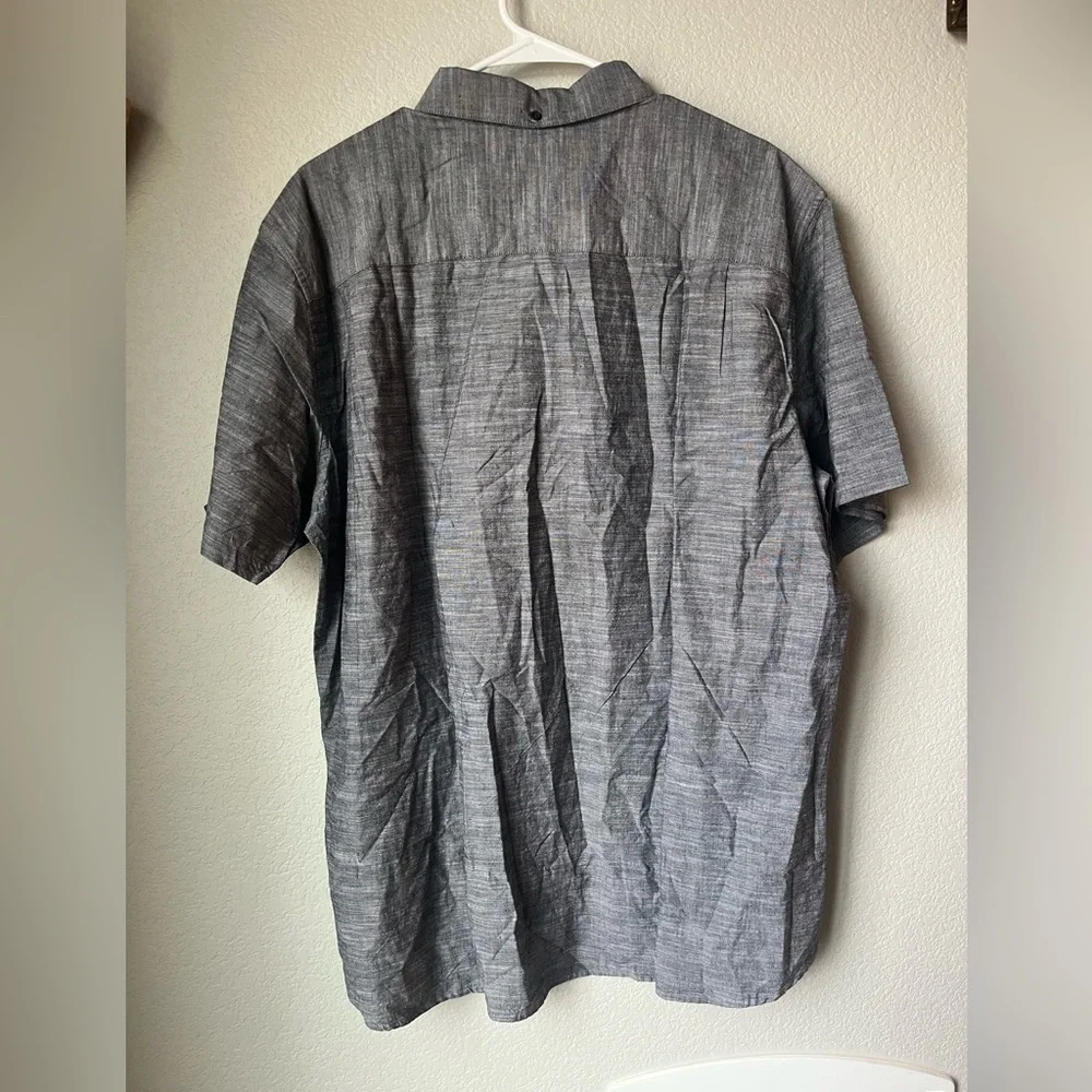 Hurley Men's Gray Short Sleeve Classic Fit Button Down